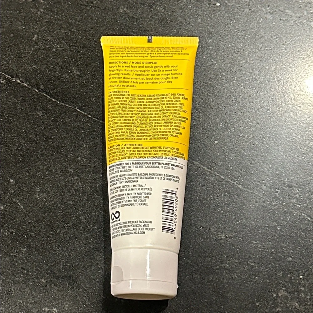 Acure Brightening Facial Scrub Factory Sealed‎ 4 Oz